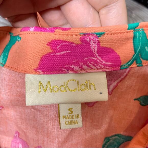ModCloth floral tie front crop top sz S - Picture 5 of 7